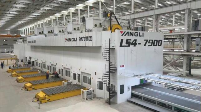 揚力集團(tuán)“2500T機(jī)械多連桿沖壓線”被認(rèn)定為2023年江蘇省首臺（套）重大裝備！